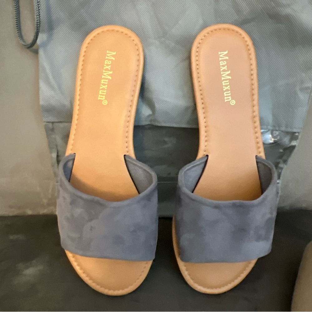 MaxMuxun Women's Grey Faux Suede Open Toe Slide Sandals Size 8